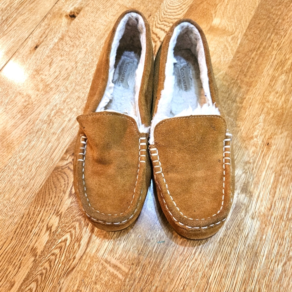 Koolaburra Tan Suede Slippers By Ugg, Sz 8